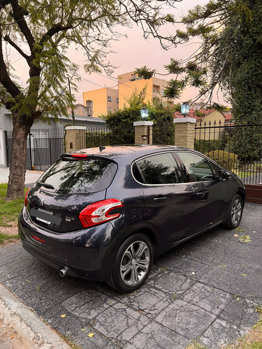 Peugeot 208 1.6 Feline Pack Cuir