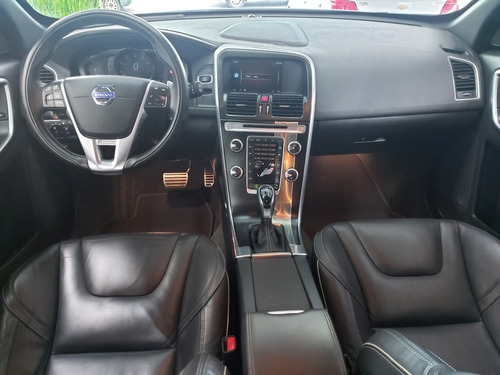 Volvo Xc60 3.0 T6 R-design 5p 2015 Blindado (centigon) N Iii