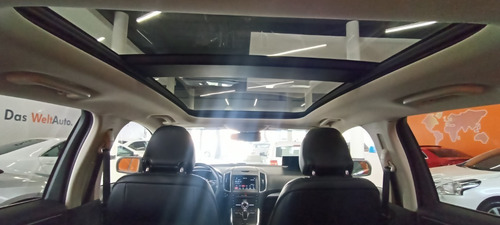 Imagen 10 de 15 de Ford Edge Titanium