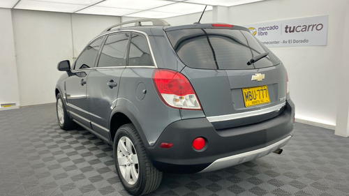 Chevrolet Captiva 2.4 Sport 182 hp