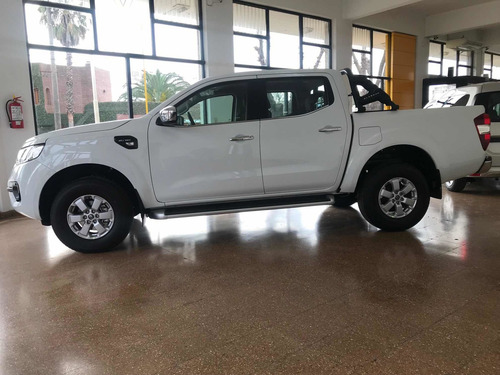 Imagen 2 de 12 de Renault Alaskan 2.3 Bit 16v Intens Mt 4x2