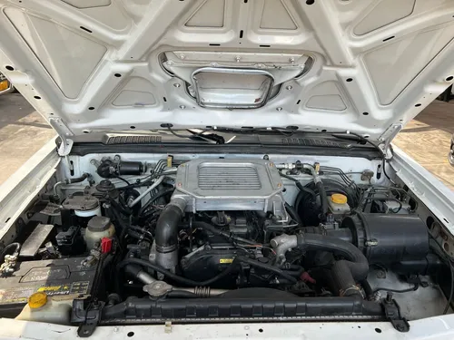 Nissan Frontier D22 NP300