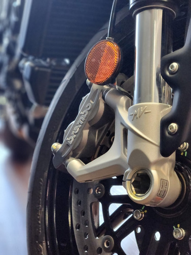 Imagen 24 de 25 de Moto Mv Agusta Dragster 800 Rosso Rojo Mate