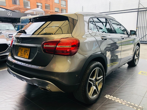 Mercedes Benz Gla 200