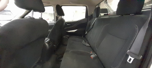 Nissan Frontier Xe 4x4 Mt 2017 Plata