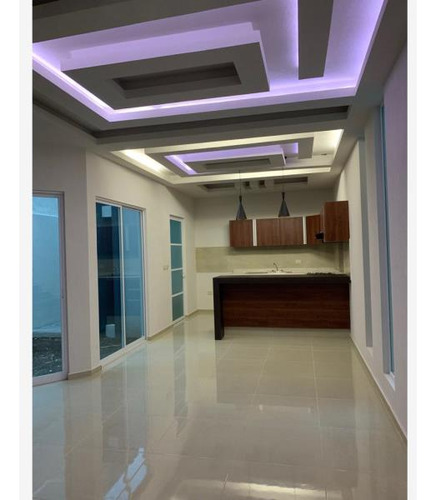 Casa En Venta En Nueva Chapultepec, Morelia, Michoacán De Ocampo C.p. 58280