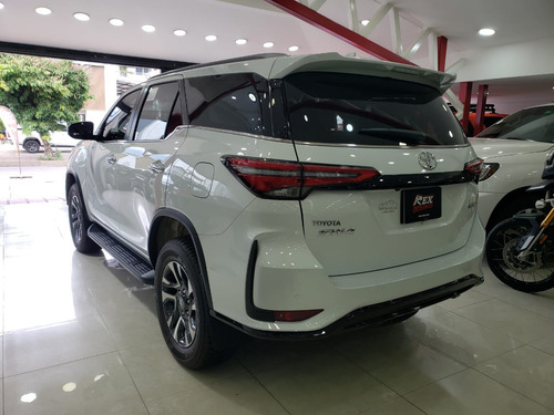 Toyota Fortuner Sw4 Srx