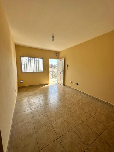 Departamento En Alquiler En Gregorio De Laferrere