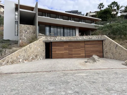 Villa Pacifica 123 In Pedregal, Modern Elegance