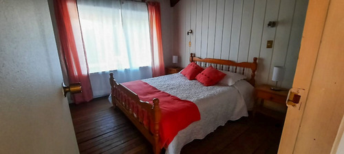Casa Orilla Lago En Exclusivo Condomino En Saltos Del Molco