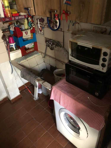 Casa Planta Baja,garage,2 Piezas,living Amplio,cocina,y Baño
