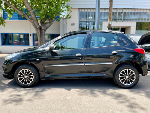 Imagen 2 de 8 de Peugeot 207 2011 1.4 Xr