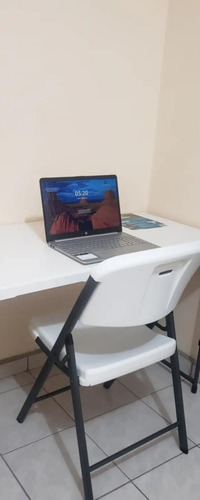 Laptop Hp 15 15.6 Amd 3020e 4gb Ram Ssd 120gb Windows 11 (Usado)