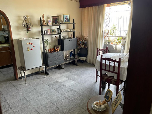 Apartamento Res El Encanto. Torre El Carrao !!! No Se Acepta Crédito !!!