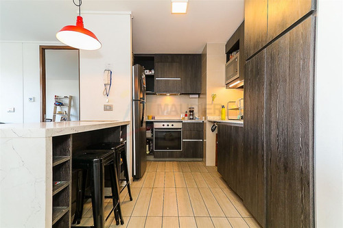 Departamento En Venta De 2 Dorm. En Vitacura