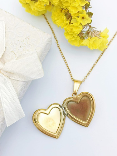 Relicario Corazon Nacar Cadena Guardafoto Chapado En Oro 18k