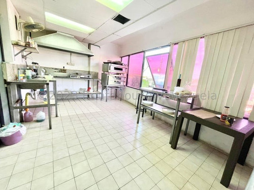 Local Comercial En Venta Avenida Los Leones Este De Barquisimeto Kenlimar Nieto 24-5043