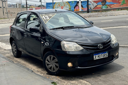 Toyota Etios 1.3 16v Xs 5p