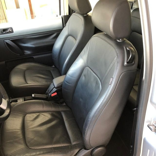 Volkswagen New Beetle 2.0 Mi Automático
