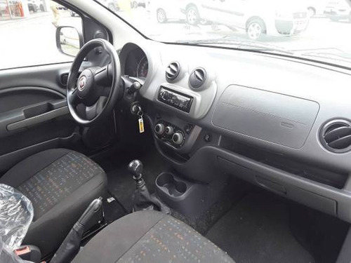 Imagem 3 de 15 de Fiat Fiorino 1.4 Mpi Furgão Hard Working 8v Flex 2p Manual