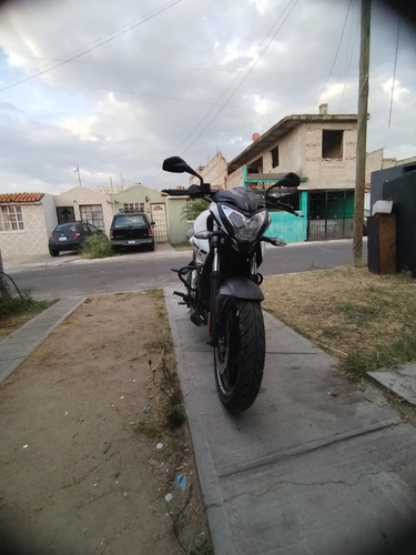 Pulsar Ns 200