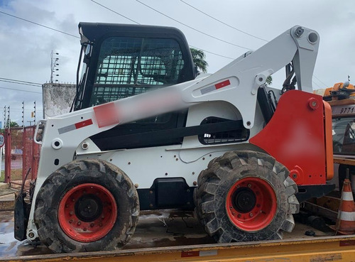 Mini-carregadeira Bobcat S850 Ref.180061