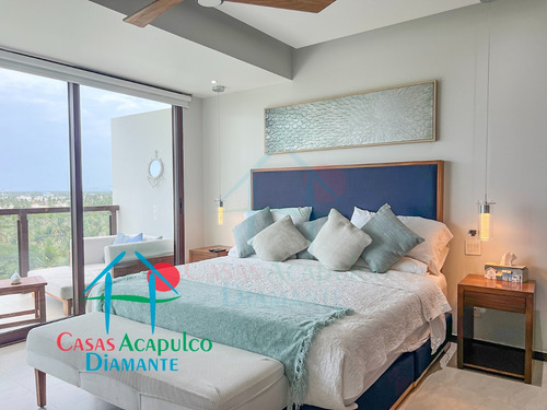 Cad La Isla Emerald I8. Amplio Departamento En Condominio De Playa Con Terraza Y Vista A Las Áreas Comunes