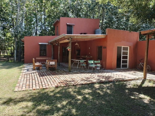 Casa 2 Dormitorios En Venta En Los Naranjos