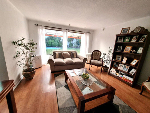 Casa En Condominio Cordillera, Peñalolén. Se Reciben Ofertas