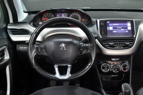 Peugeot 208 1.6 Allure