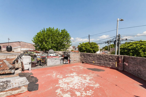 Venta En Block De Casa, Local Y Garage A Reciclar