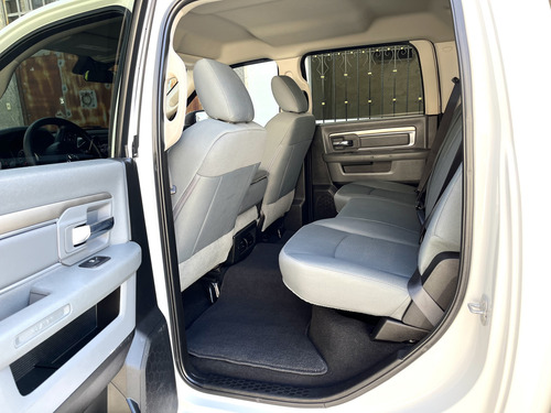 Dodge Ram 2019 4x4 5.7 Hemi 38.000 Kms Seminueva Equipada !!