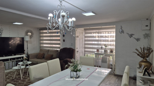 Casa En Venta De 4d 2b Y Local Comercial En La Pintana