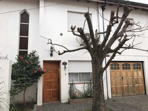 Casa En Venta En Quilmes Oeste