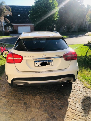Mercedes Benz Gla 250 4 Matic Amg-line 211 Cv