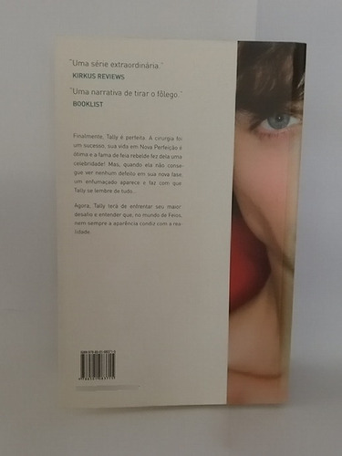Livro Perfeitos, Scott Westerfeld (Usado)