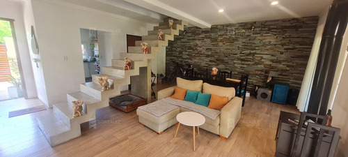 Casa Chalet En Venta En Las Nazarenas, Pilar, G.b.a. Zona Norte