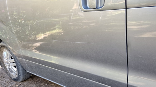 Imagen 11 de 15 de Hyundai H1 2.4 Premium 175cv At