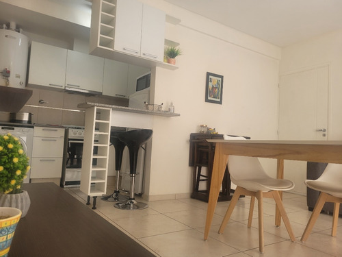 Imagen 5 de 12 de Alquiler Departamento Con Cochera Techada En Mendoza Zona Residencial Y Centro De Mendoza