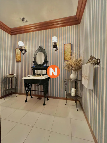Casa De 12 Dormitorios En Alquiler Punta Del Este