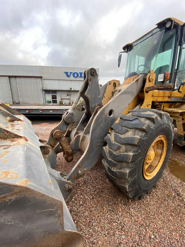 Pala Cargadora Volvo L70f Usada