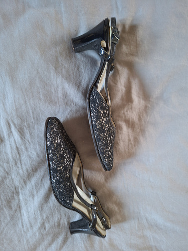 Zapatos De Fiesta Negro Y Plateado (Usado)