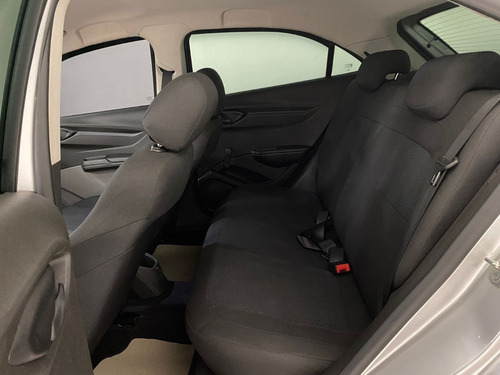 Imagem 6 de 12 de Onix Hatch Joy 1.0 8v Flex 5p Mec.