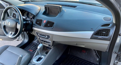 Imagen 8 de 15 de Renault Fluence 2.0 Privilege Cvt