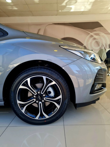 Imagen 18 de 23 de Nuevo Chevrolet Cruze 5 Rs 2023 Automatico 0km 1.4t Smar2