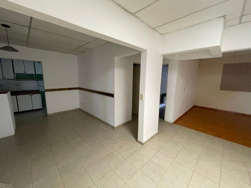 Casa Tres Dormitorios Con Pileta, Venta