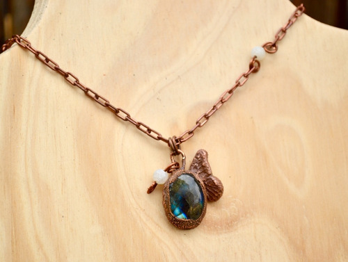 Imagen 3 de 8 de Collar Mariposa De Labradorita, Piedras Agatas Y Cobre, Cod1