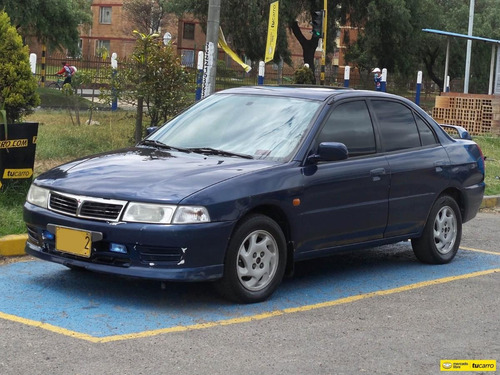 Mitsubishi Lancer 1.6 Glx 5 P