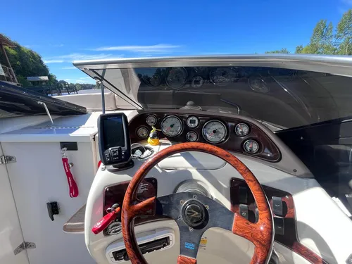 Regal 2150 Cuddy Mercruiser 4.3 V6 220 Hp