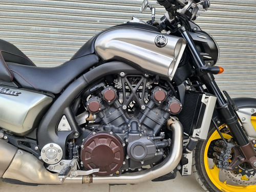Imagen 6 de 12 de Yamaha Vmax 1700